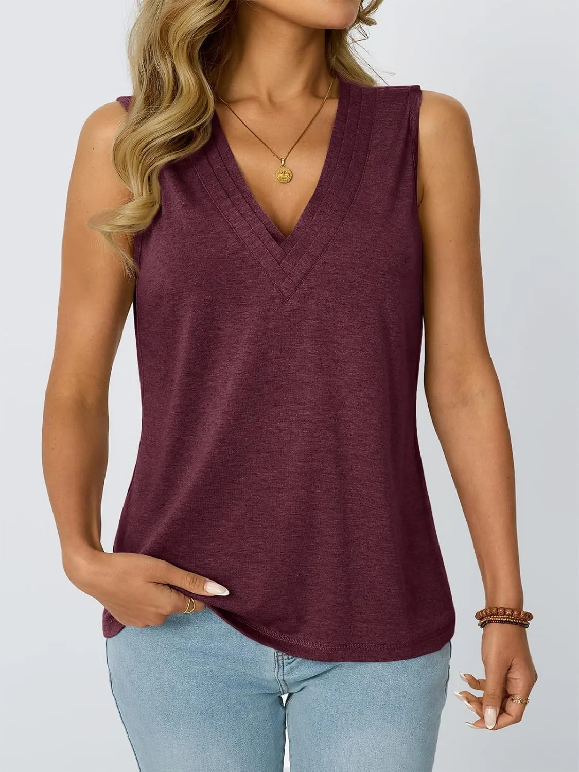 AUTOMET V Neck Tank Tops Womens Casual Sleeveless Flowy Vacation Summer Shirts