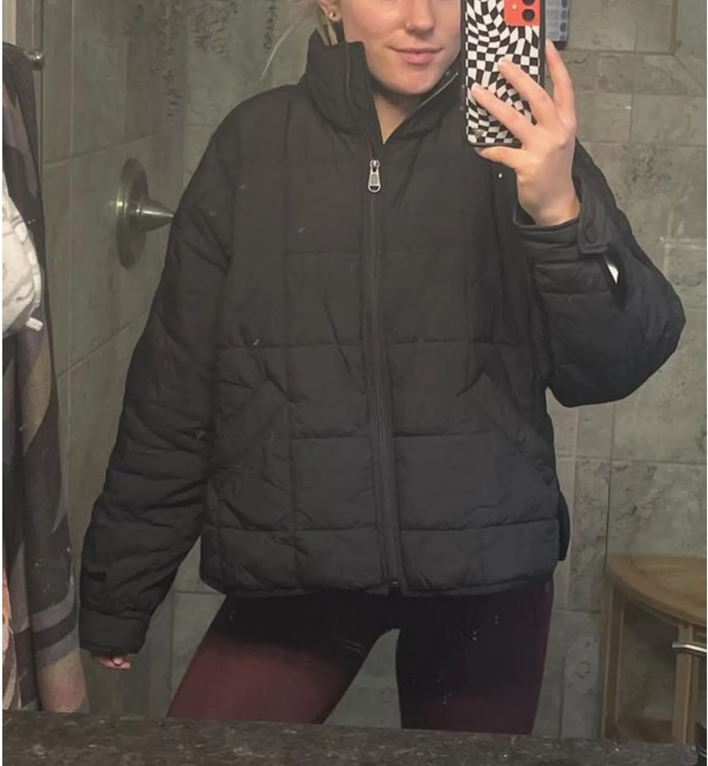 Esmeling Womens Baggy Lightweight Puffer Jackets Quilted Full Zip Packable Short Down Coat with Pockets