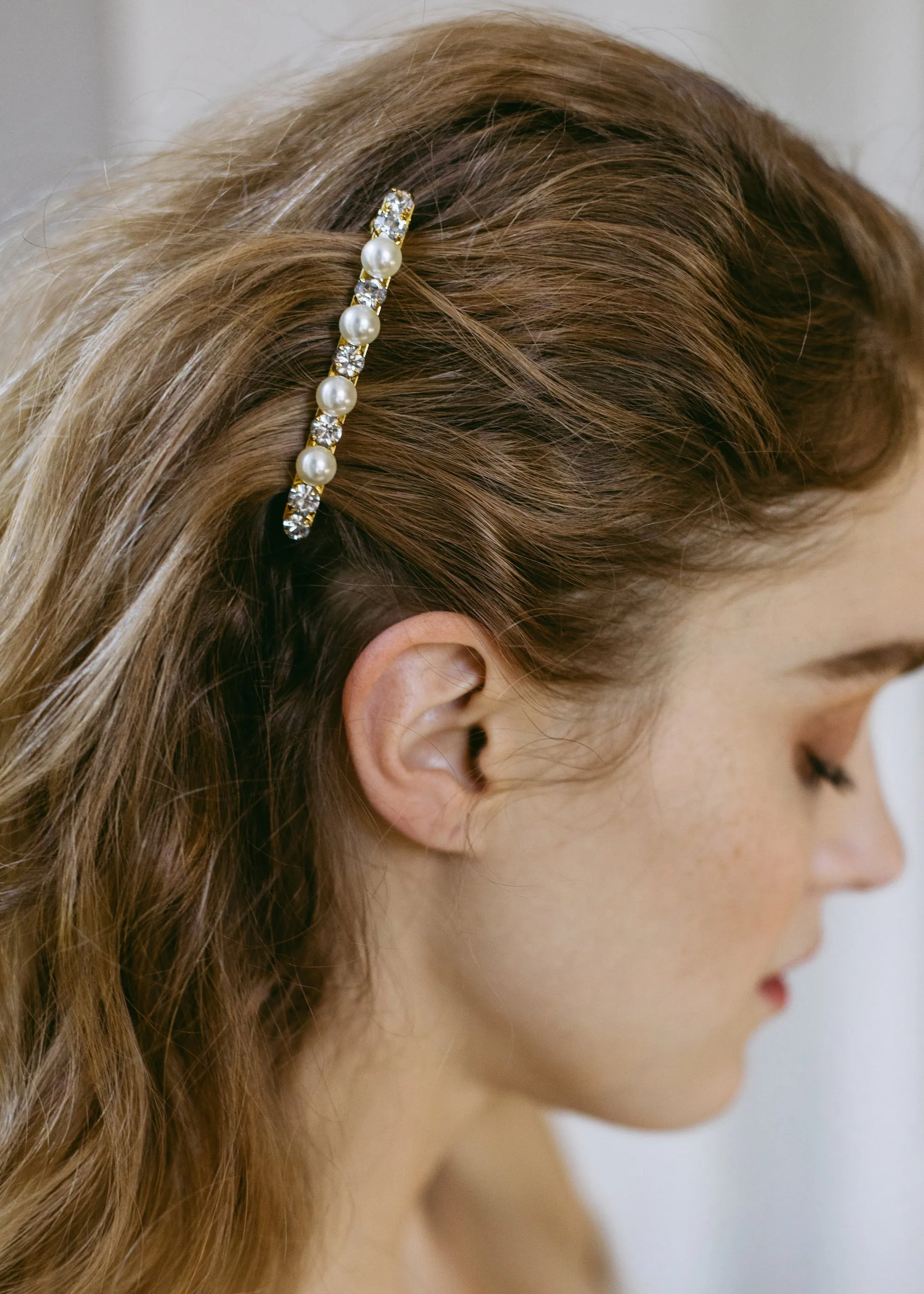 Gigi Barrette -- Crystal Antique Gold