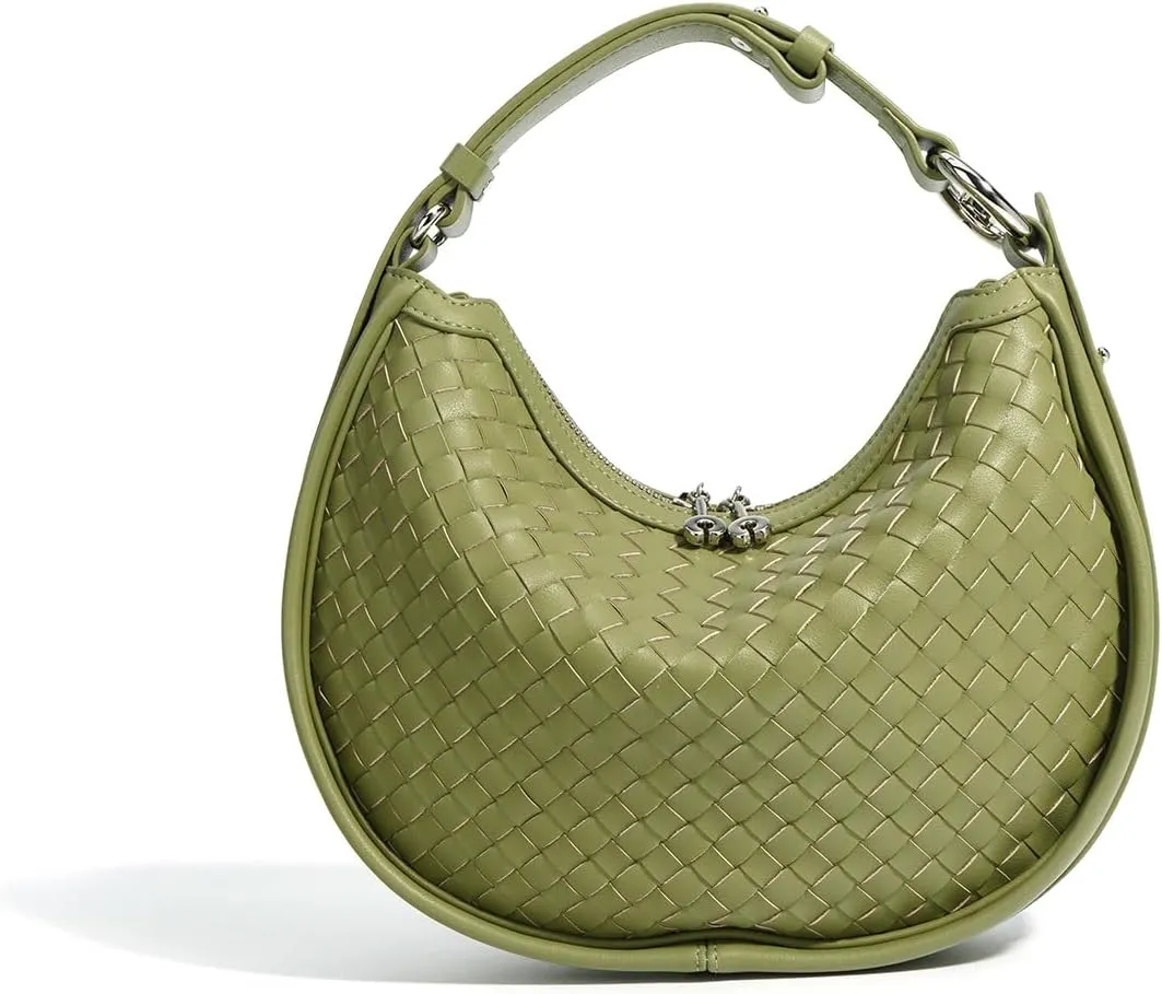 Hobo Bag Eleganza  Chic and Versatility in One Accessory