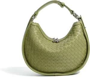 Hobo Bag Eleganza  Chic and Versatility in One Accessory