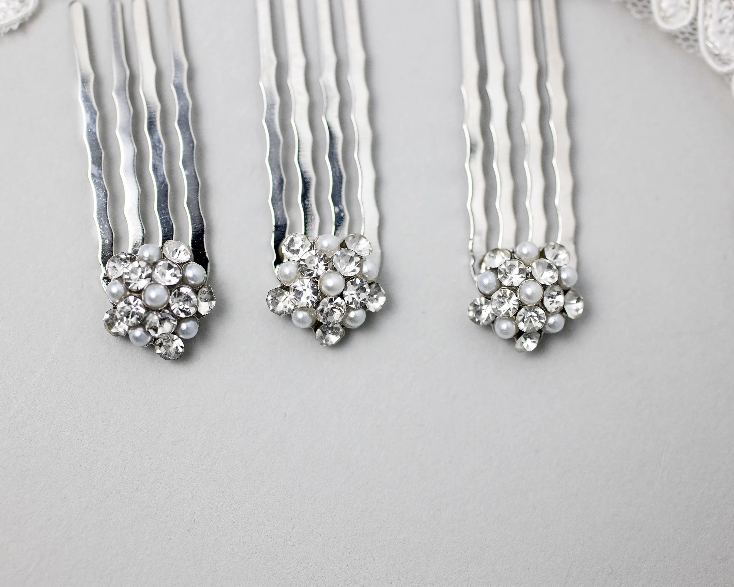 Mini Crystal and Pearl Comb Set