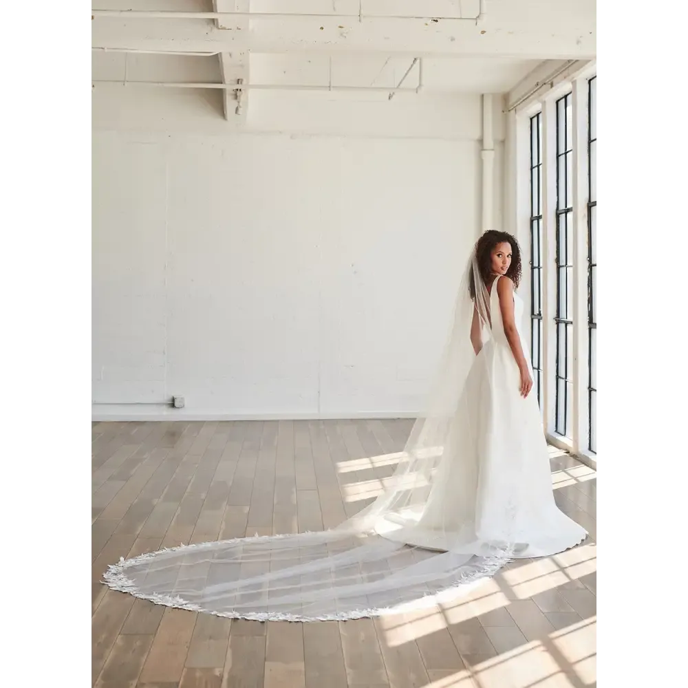 Royal Cathedral Bridal Veil | V2391RC