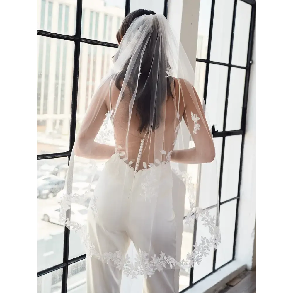 Single Tier Bridal Veil | V2390SF