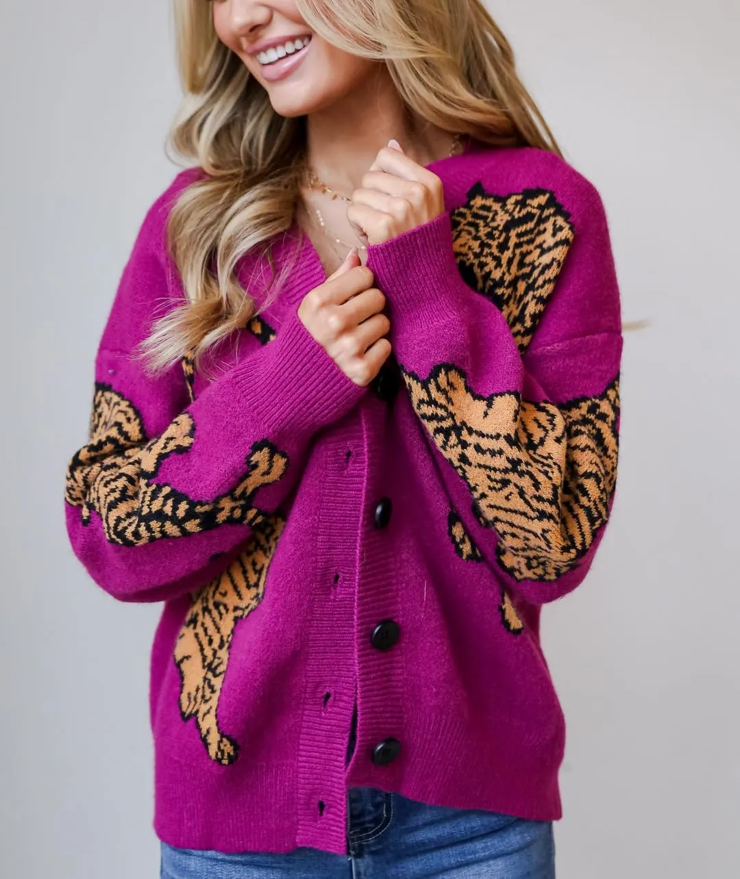 Tiger Print Cardigan Sweaters for Women Button Up Y2k Knitted Cardigans Oversized Long Sleeve Sweater Coats