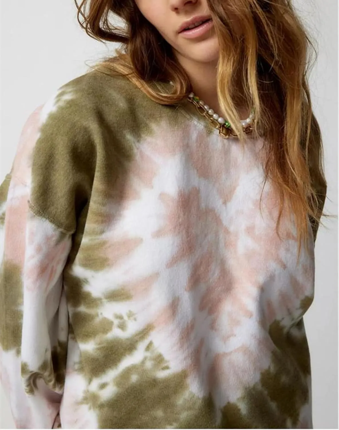 Winioder Women Y2K Heart Tie Dye Oversized Sweatshirt Long Sleeve Crewneck Color Block Pullover Tops Casual Loose Sweatshirts