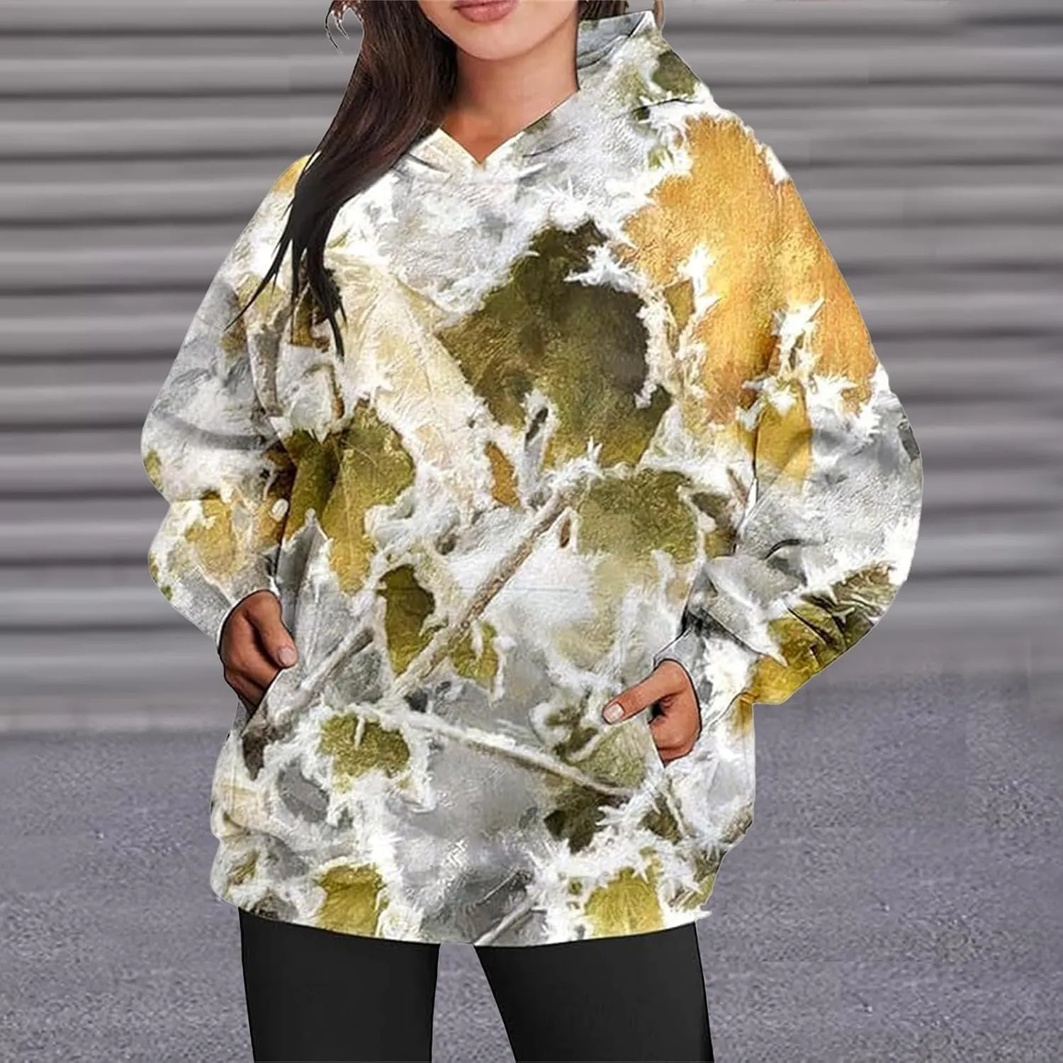 Womens Camo Hoodies Maple Leaf Print Oversized Hooded Sweatshirt Fleece Pullover Hoodies Y2K Sweatshirt with Pockets