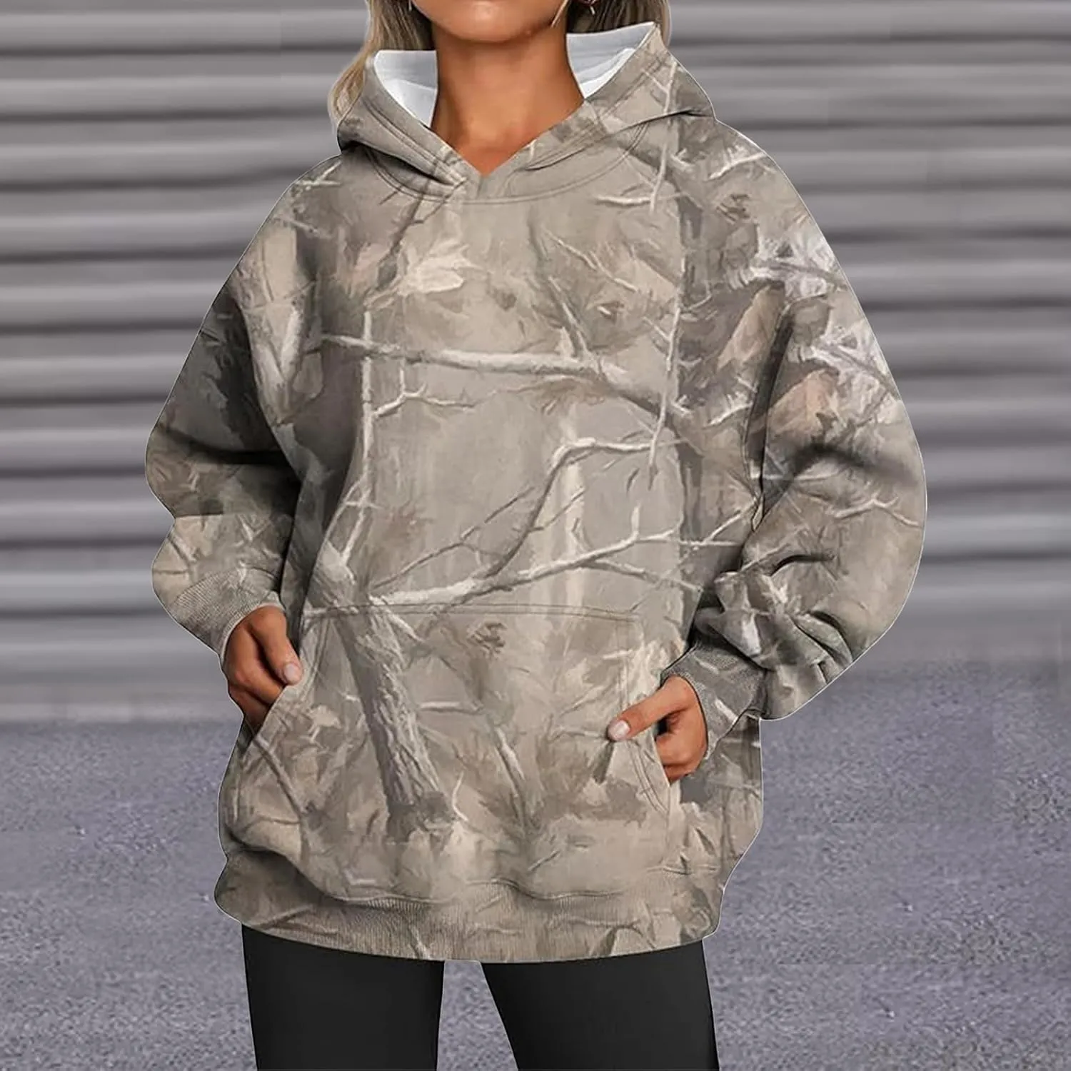 Womens Camo Hoodies Maple Leaf Print Oversized Hooded Sweatshirt Fleece Pullover Hoodies Y2K Sweatshirt with Pockets