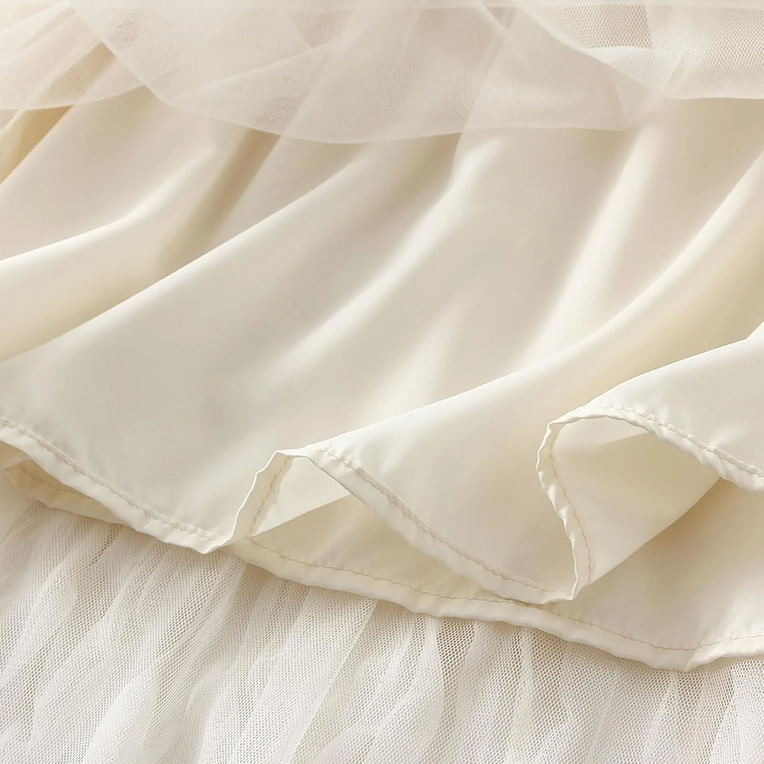 Women's Midi Wave Wrinkled Tutu Skirt A-Line Elastic Waist Flared Pleated Skirt Chic Beach Party Tulle Skirts