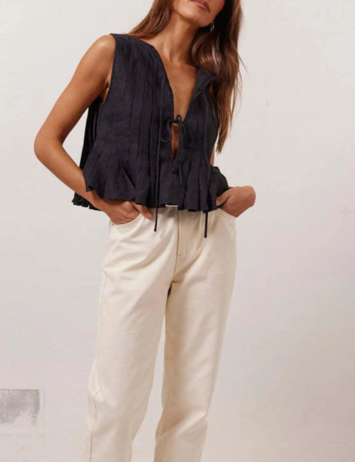 Zontroldy Women's Linen Tie Front Shirts Sleeveless Y2K Babydoll Ruffle Tank Top Aesthetic Clothes